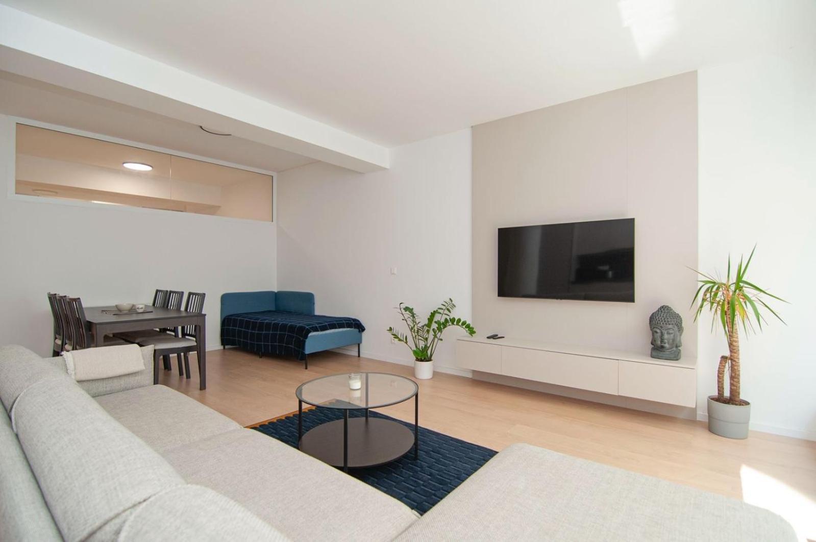 Beautiful Apartment Bratislava Luaran gambar